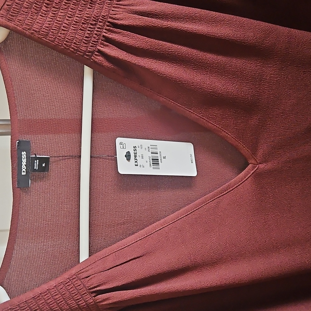 Express V-Neck Blouse - Picture 2 of 6